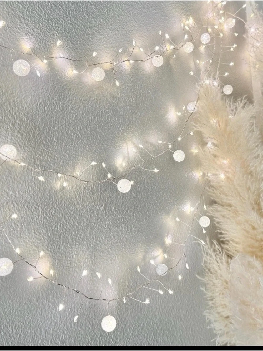 White Crystal Ball Fairy String Lights - Decorative Holiday LED Garland - 10ft